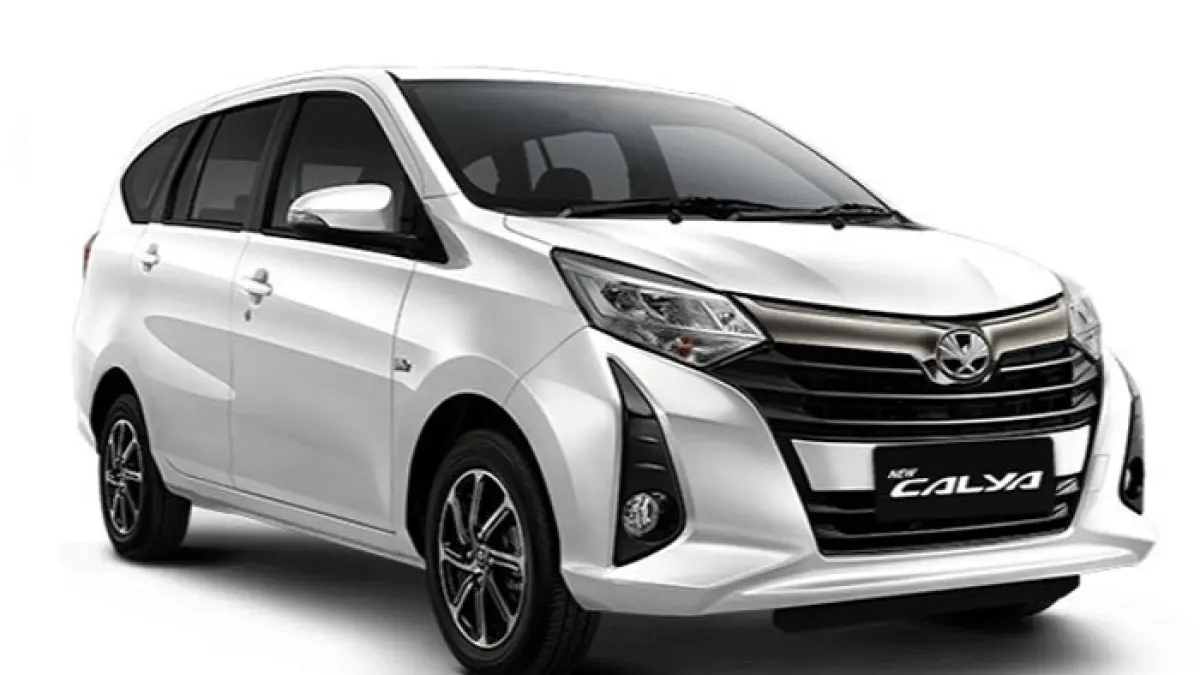 Daihatsu Sigra 2026 hadir lebih modern, irit BBM, muat 7 penumpang, dan harga mulai Rp140 jutaan. Cocok untuk mobil keluarga murah. (Pinterest) 