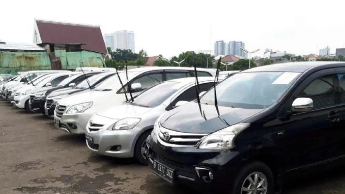 Cek harga Toyota Calya 2025 terbaru! Cicilan cuma Rp900 ribuan & DP Rp7 Juta. Diskon akhir tahun naik gede-gedean, stok terbatas. Pesan sekarang!(Screenshot youtube)