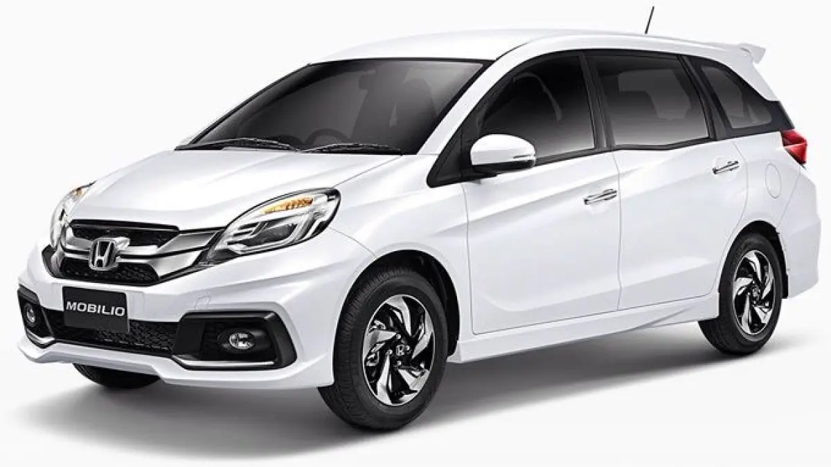 Honda Mobilio RS 2017 bekas low KM jadi buruan. Simak alasan kenapa Mobilio RS banyak dicari dan cepat laku di pasaran.
