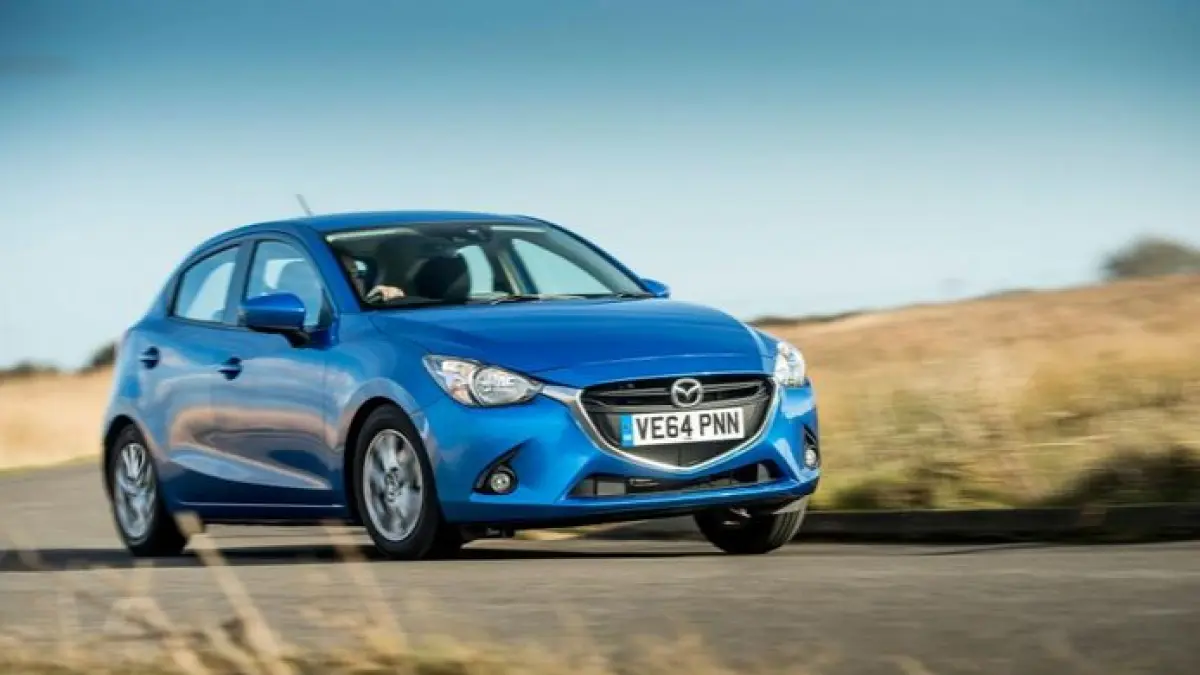 Mazda 2 bekas harga Rp110 jutaan jadi incaran. Desain sporty, handling enak, tapi ada kekurangan yang wajib diketahui! (Pinterest.com)