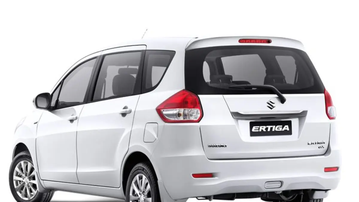 Suzuki Ertiga 2025 hadir dengan desain modern, fitur lengkap, dan BBM irit. Simak spesifikasi dan keunggulannya di sini!
