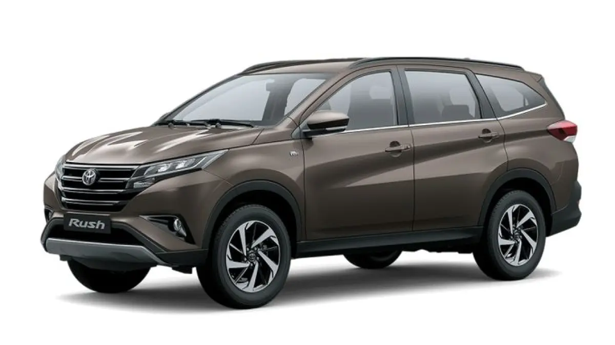 Toyota Rush GR Sport 2021 bekas jadi incaran! Fitur lengkap, desain sporty, harga terjangkau, cocok untuk keluarga dan perjalanan jauh. (Pinterest.com)
