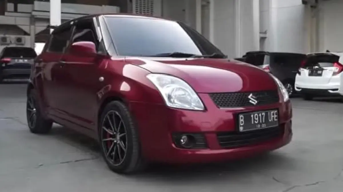 Cari mobil harian? Intip 7 rekomendasi mobil hatchback bekas di bawah Rp100 juta yang lebih keren, bertenaga, dan nyaman daripada beli LCGC! (Screenshot Youtube)