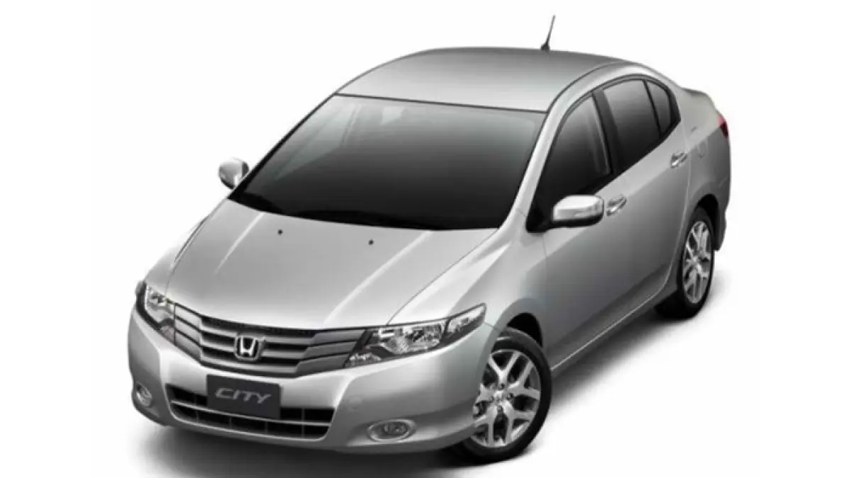 Honda City 2006 masih diminati. Simak 7 kelebihan dan kelemahannya sebelum membeli sedan bekas murah ini. (Pinterest) 