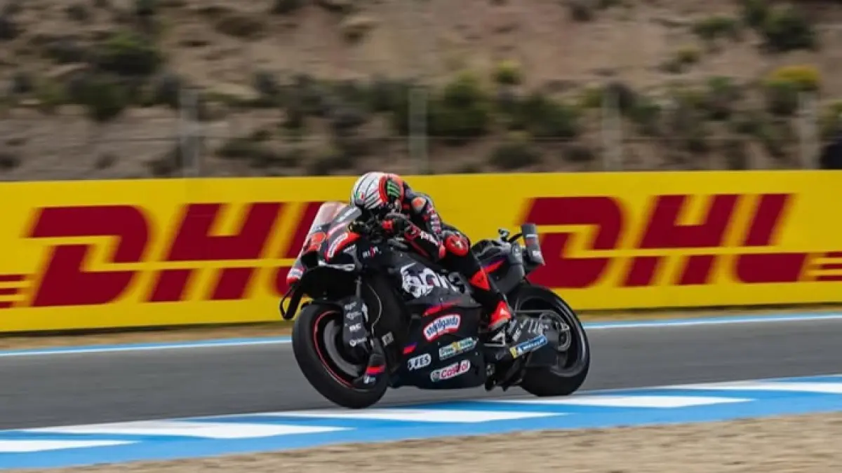 Marco Bezzecchi juara MotoGP Brasil 2026 dan bawa Aprilia dominasi podium usai kalahkan Marc Marquez dan Jorge Martin. (Pinterest) 