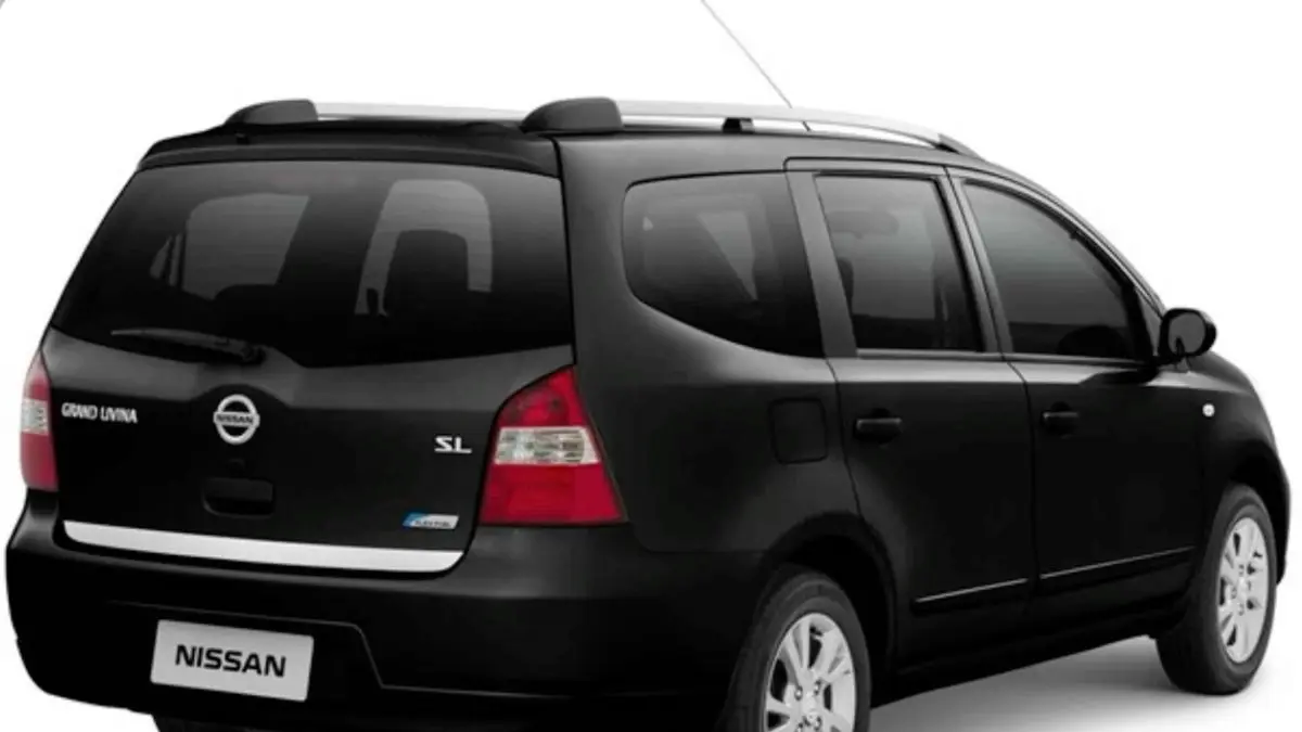 Nissan Livina ternyata lebih nyaman dari Avanza, tapi kenapa kalah di penjualan? Simak kelebihan dan kekurangannya di sini.