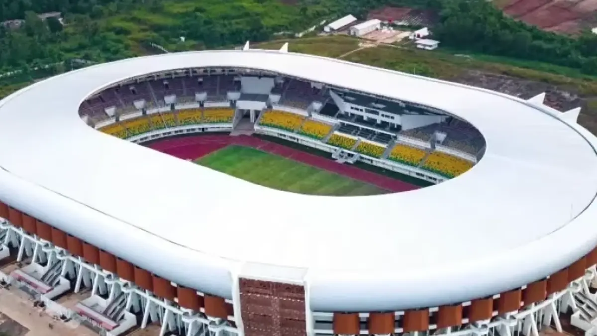 Daftar 18 stadion Liga 1 Indonesia 2025/2026 dari stadion kecil penuh atmosfer hingga megahnya Jakarta International Stadium.
(screenshot youtube)