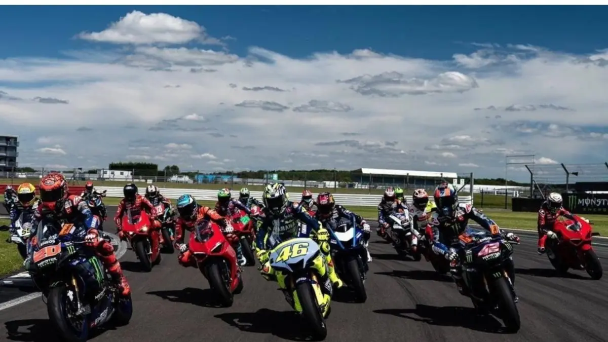 Hasil Race MotoGP Spanyol 2026: Alex Marquez juara, Marc Marquez gagal finis dan klasemen berubah drastis.
(Pinterest)