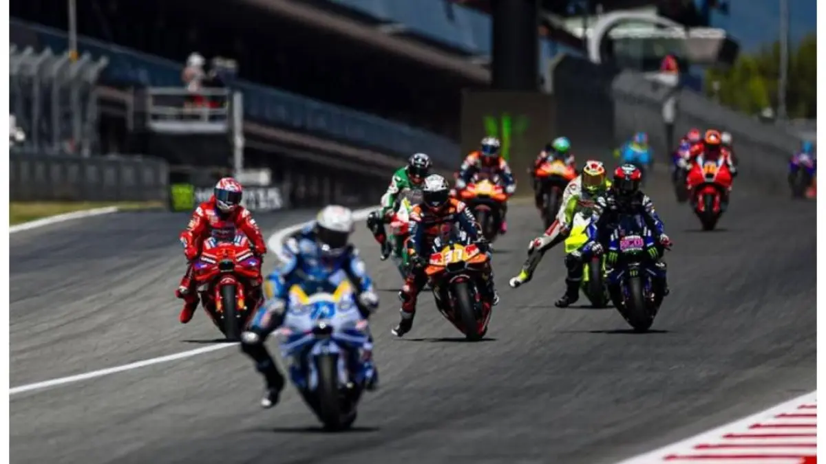 Hasil Sprint Race MotoGP Spanyol 2026: Marc Marquez juara, Bagnaia podium 2 dan klasemen MotoGP makin panas.
(Pinterest)