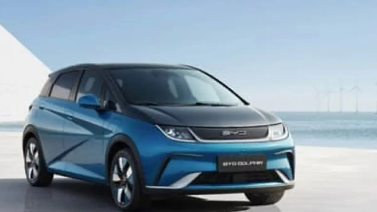 Perbandingan BYD Atto 1, Geely EX2 dan Jaecoo J5 EV 2026, dari fitur, harga, performa hingga jarak tempuh.(Gemini AI)