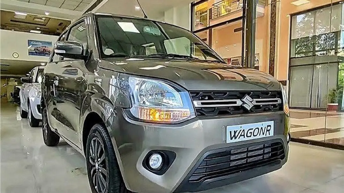 Suzuki Karimun Wagon R GL 2019 bekas Rp99 jutaan disebut cocok buat taksi online karena irit BBM, kabin lega dan minim trouble. (Pinterest) 