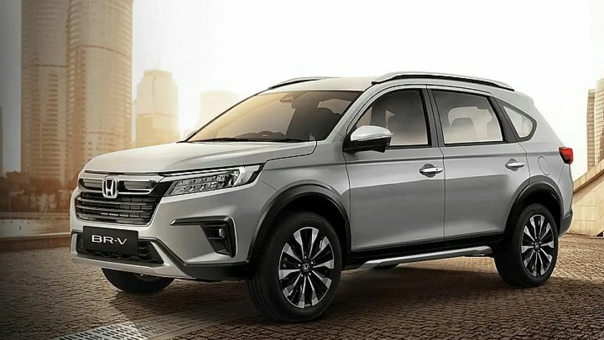 Honda BR-V 2026 hadir makin mewah dengan Honda Sensing, desain sporty, dan BBM irit. SUV keluarga favorit Indonesia. (Pinterest.com)