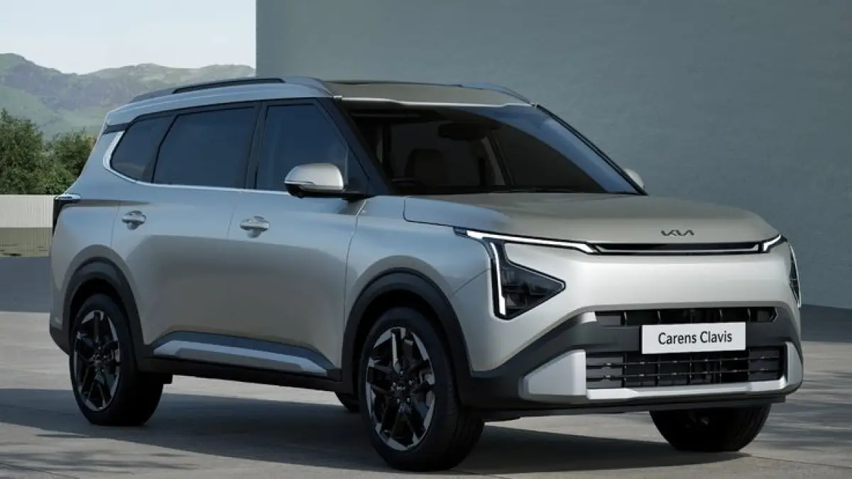 Kia Carens facelift 2026 hadir dengan ADAS, kamera 360, captain seat, dan sunroof. Harga mulai Rp399 juta. (Pinterest.com)