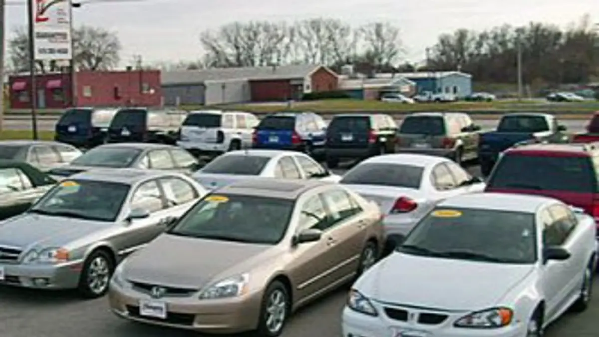 Daftar mobil bekas murah di Bogor mulai Rp50 jutaan, ada Camry, BMW E39, Grand Vitara hingga Honda Odyssey. (Pinterest) 