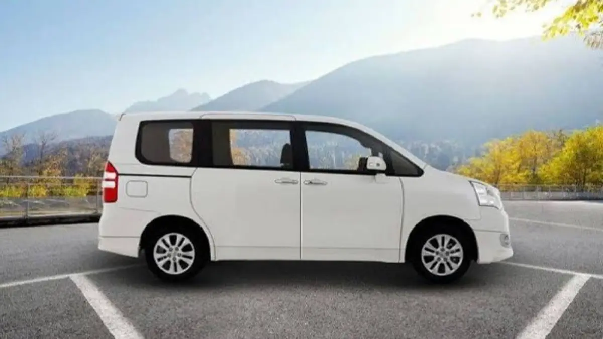 Toyota Nav1 bekas Rp149 jutaan jadi incaran. MPV CBU Jepang ini nyaman, irit, dan fiturnya setara mobil premium.(Pinterest) 