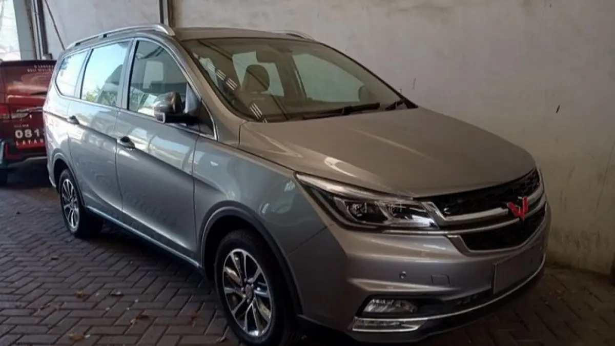 Wuling Confero 2026 tampil makin modern dengan fitur lengkap dan harga kompetitif di kelas MPV keluarga. (Pinterest)