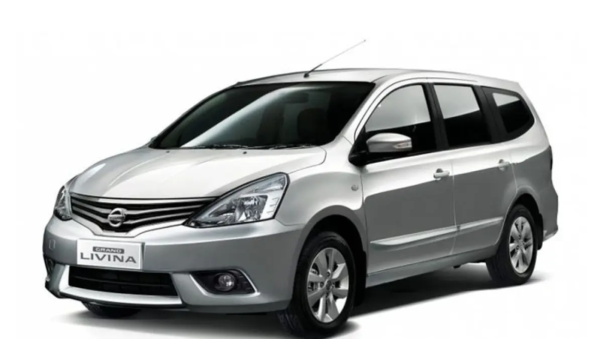 Mobil keluarga Rp100 jutaan 2026 masih layak dipilih, dari Nissan Serena hingga Isuzu Panther yang nyaman dan tangguh.(Gemini AI)