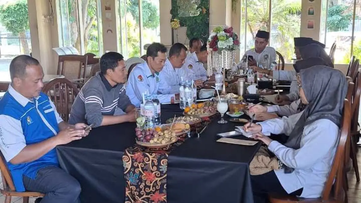 SUNARMI/RADAR BLITAR
PROGRAM POSITIF: Sosialisasi program Diklat Jurnalistik 2026 bersama MTsN se-Kabupaten Blitar. 