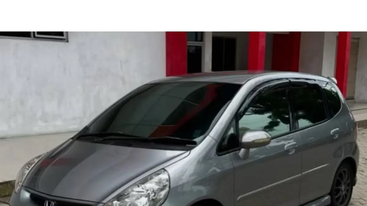 5 mobil bekas 7 penumpang terbaik harga Rp60 jutaan di 2025, dari Avanza hingga Mitsubishi Kuda diesel super bandel. (Pinterest.com)