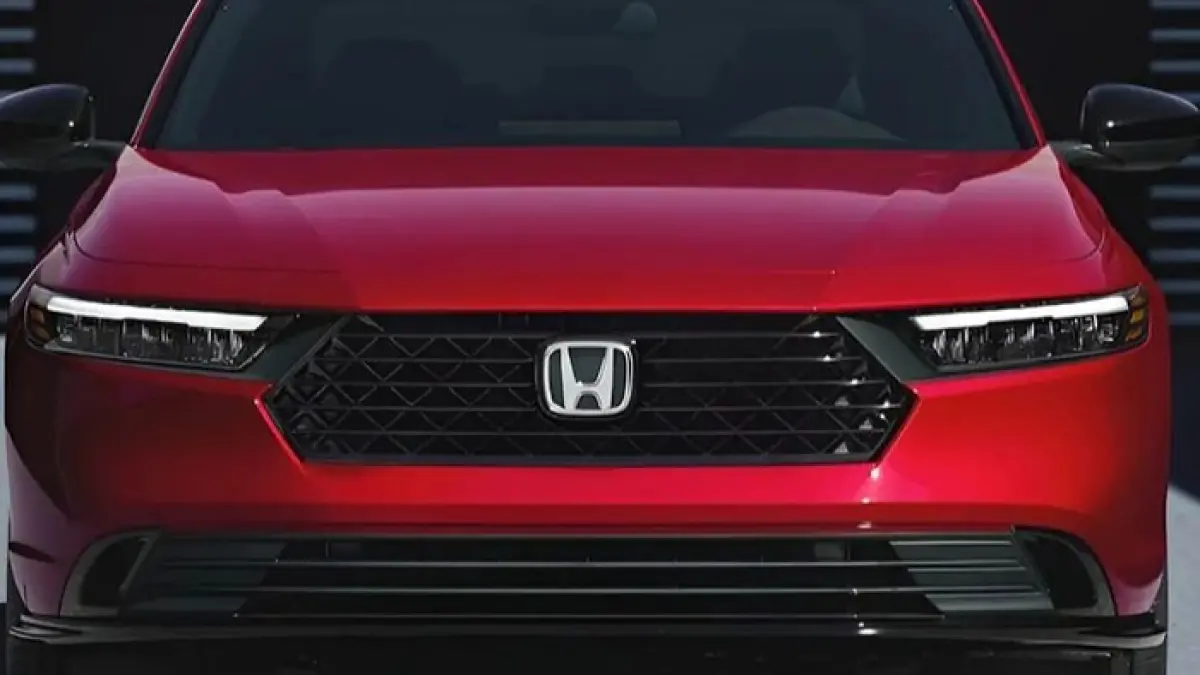 Harga Honda Accord VTiL 2015 bekas turun, kondisi ori, bebas banjir dan dijual Rp 199 juta. (Pinterest)