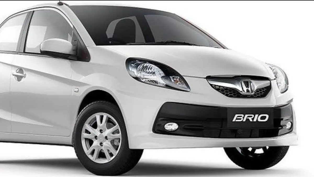 Honda Brio masih jadi mobil terlaris Indonesia 2025 berkat desain sporty, irit, dan harga bekas stabil. (Pinterest)
