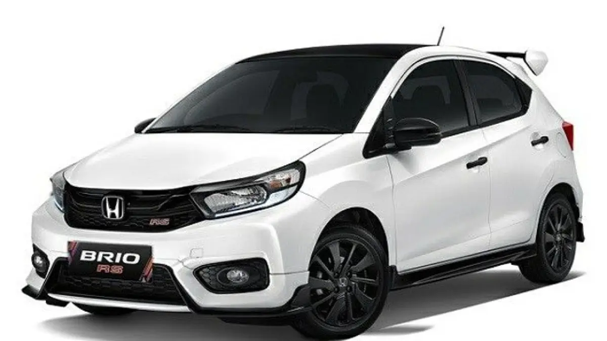Honda Brio Satya 2015 unggul soal tenaga dan irit BBM, tapi desain belakangnya masih menuai kritik. (Pinterest)