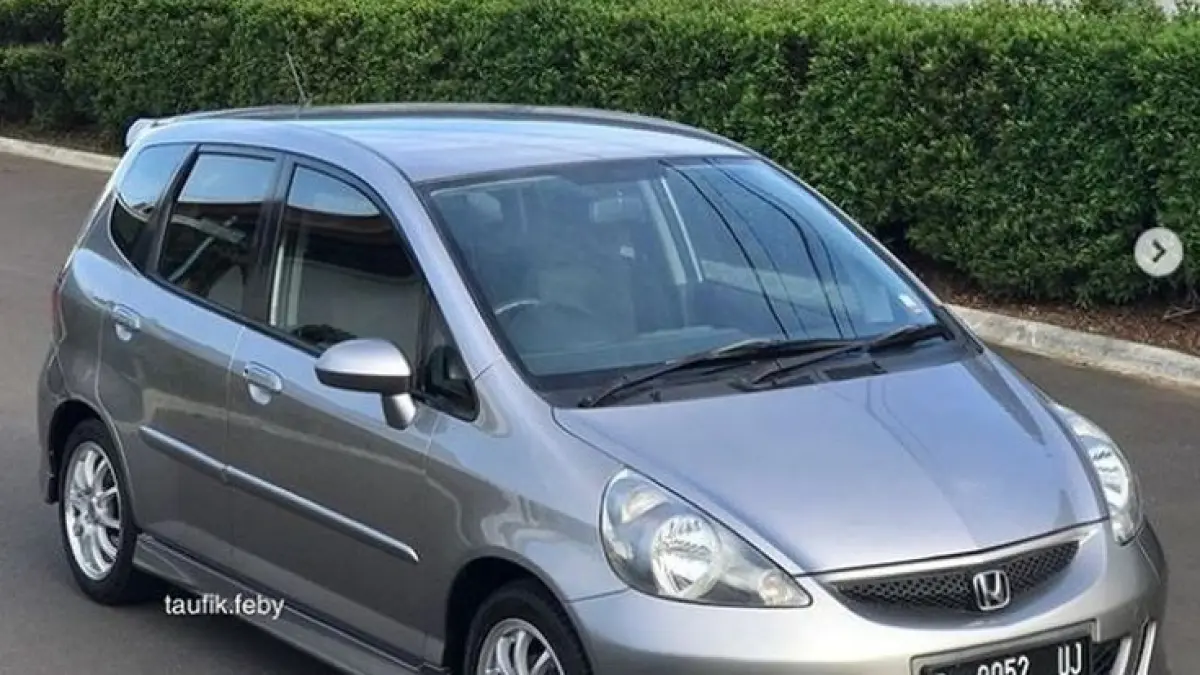 Honda Jazz GD3 bekas masih jadi favorit, harga Rp70 jutaan dengan fitur lengkap, irit BBM, dan kabin luas kalahkah LCGC. (Pinterest.com)