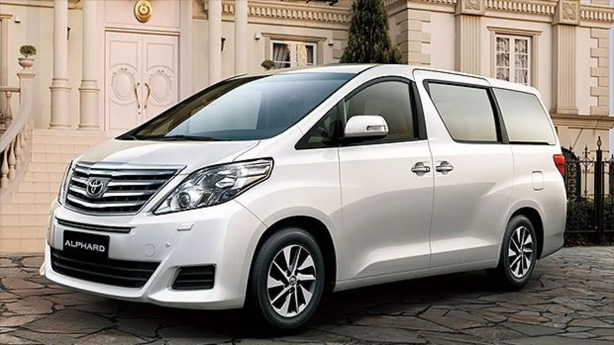 Rekomendasi mobil bekas untuk mudik 2026, dari Avanza, Innova diesel hingga Mobilio yang irit, nyaman, dan bandel.

