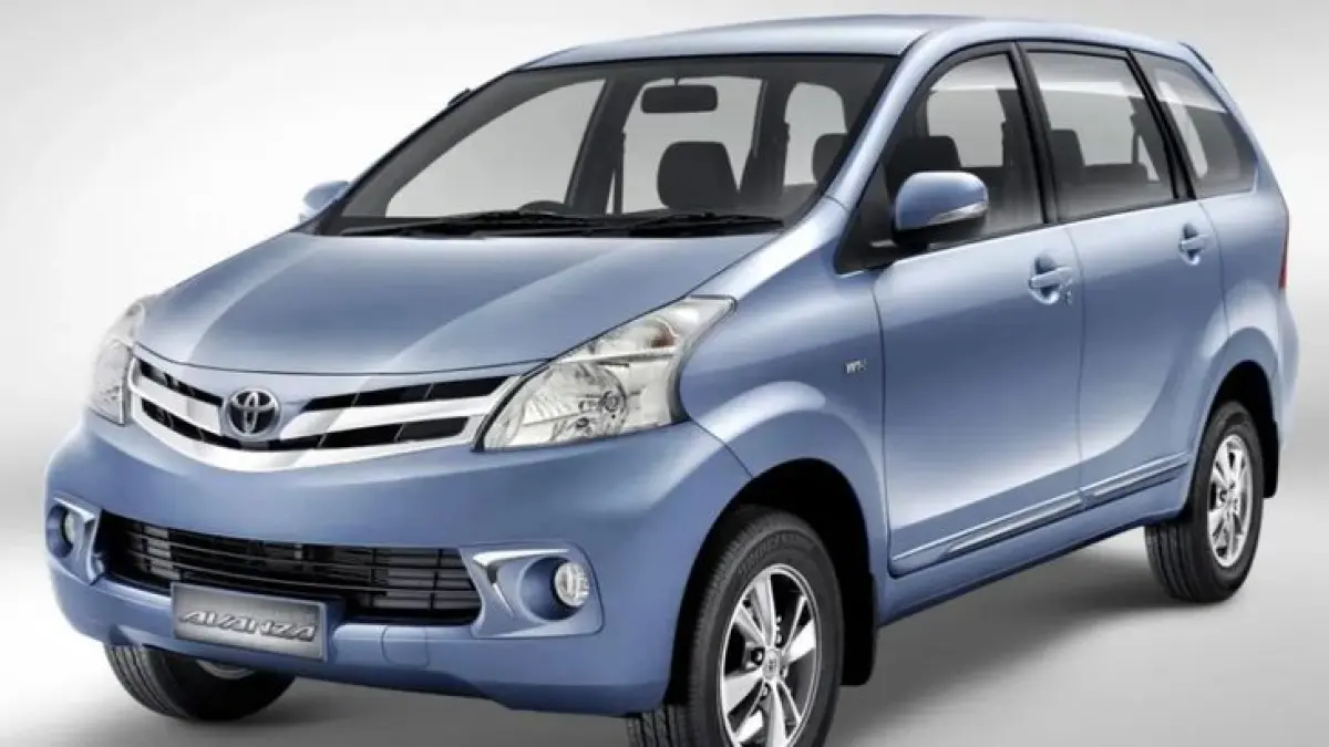 Rekomendasi mobil MPV bekas Rp100 jutaan, dari Avanza, Innova hingga Xpander dengan kabin lega dan fitur lengkap.