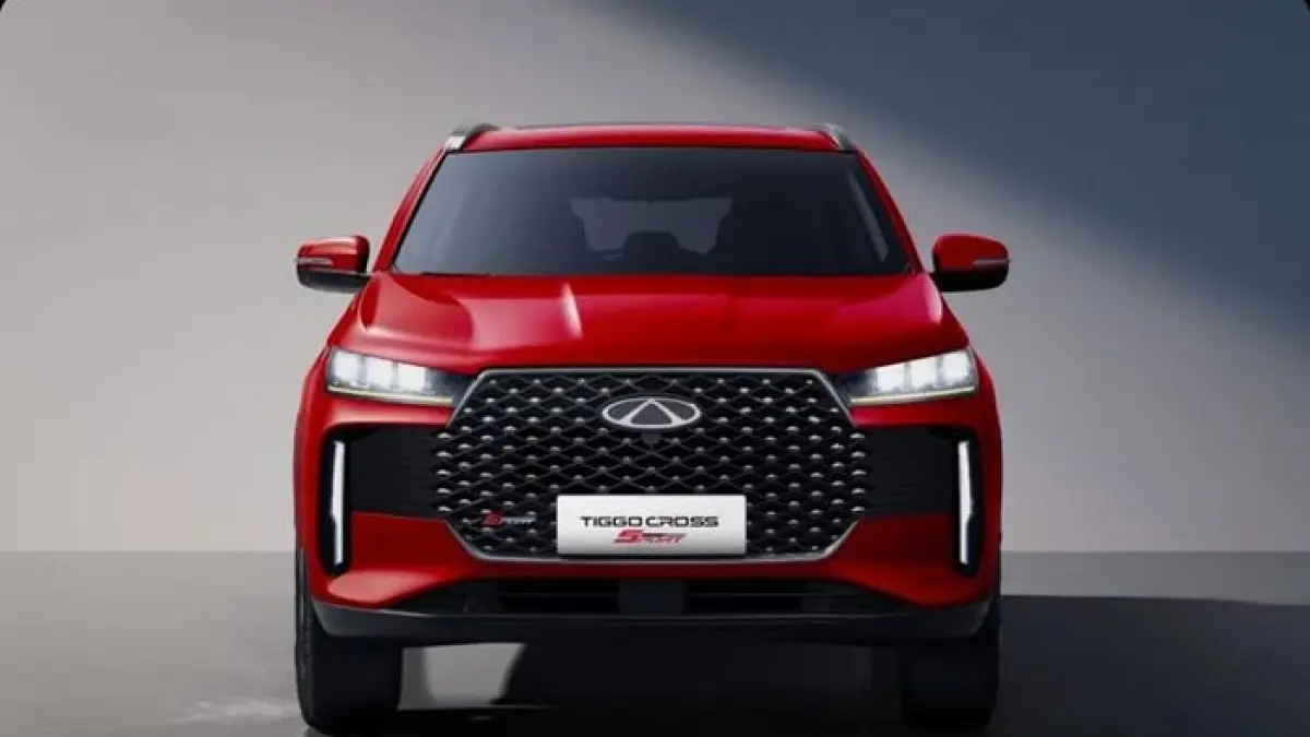 SUV hybrid Rp200 jutaan Chery Tiggo Cross CSH Hybrid resmi meluncur dengan klaim BBM tembus 30 km/l dan fitur ADAS lengkap.(Gemini AI)