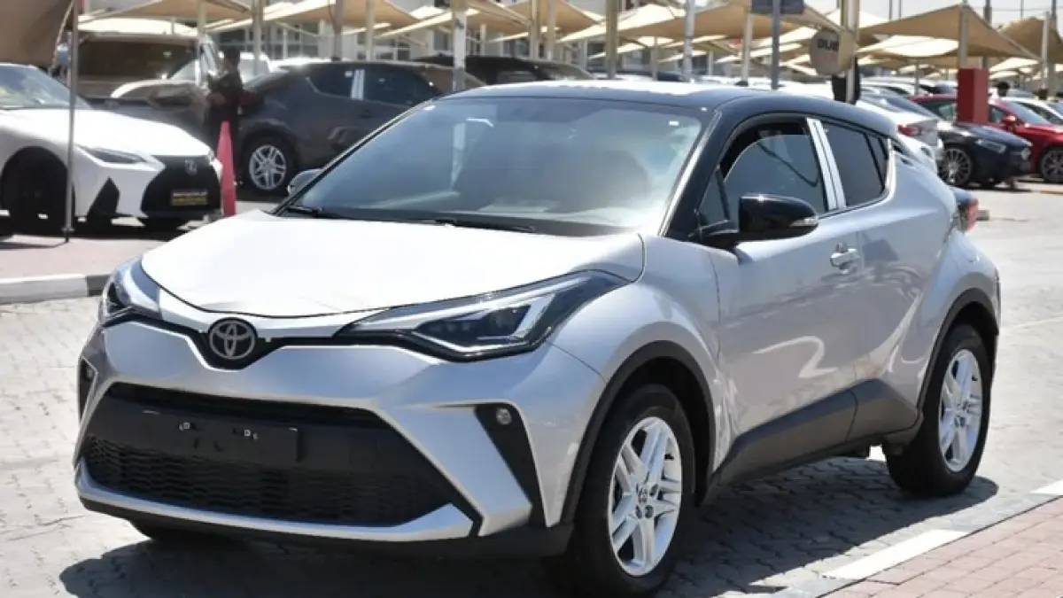 Toyota C-HR bekas Rp260 jutaan dan Honda Jazz matic Rp50 jutaan jadi incaran di Kacong Motor. Banyak SUV murah baru masuk. (Pinterest.com)
