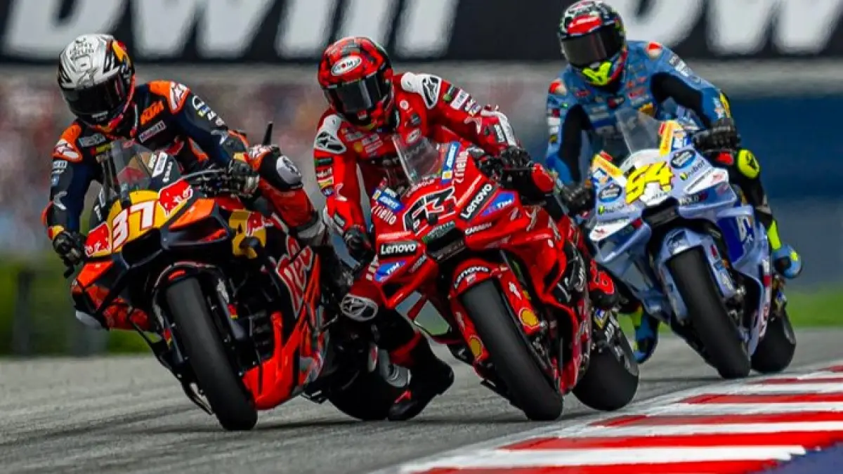 Veda Ega Pratama dikabarkan dilirik sponsor Gresini Racing dan berpeluang tampil di Moto3 internasional. (Pinterest)