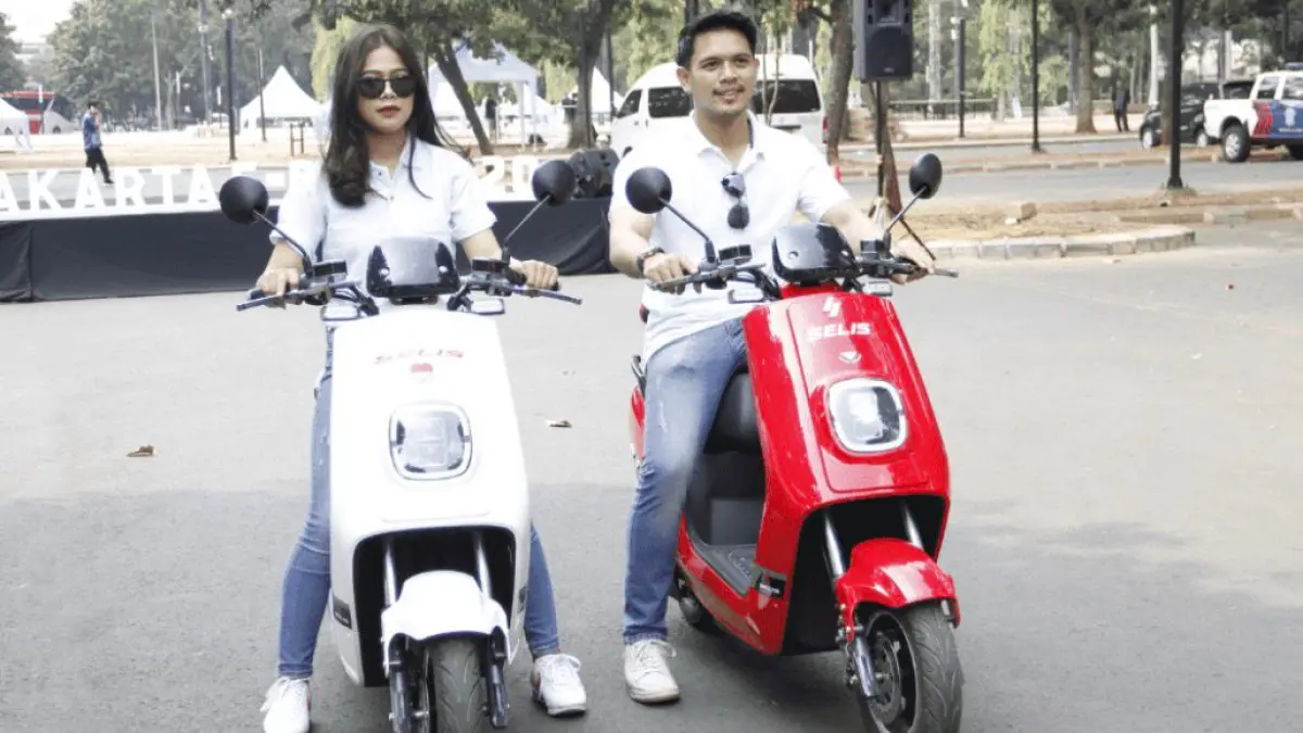 Motor listrik Celis IMX hadir dengan harga Rp18 jutaan, fitur keyless, jarak tempuh 60 km, dan performa kuat nanjak.