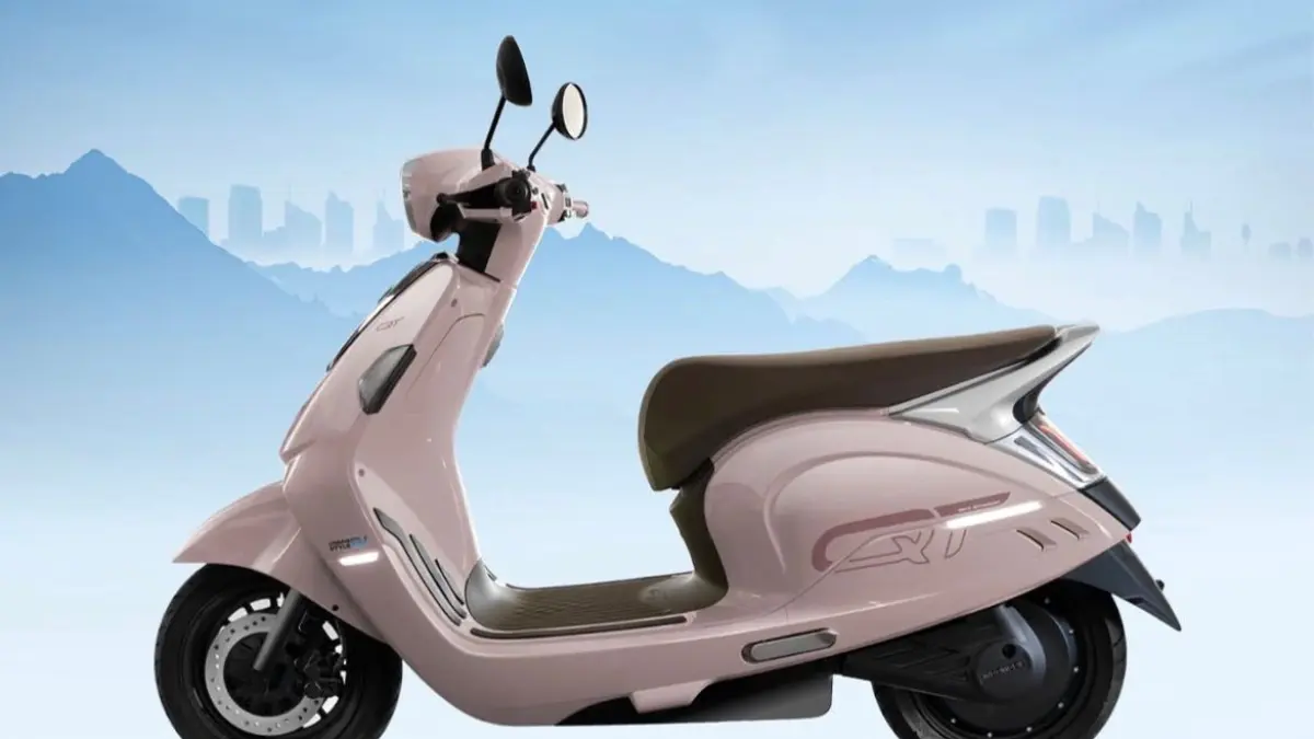 Motor listrik Indomobil Emotor Cutie meluncur di IMS 2026, hadir dengan fitur NFC, desain retro modern, dan harga Rp15 jutaan.