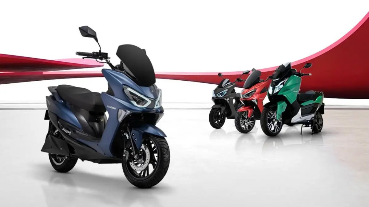 Review 1 tahun Polytron Fox R bongkar kekurangan motor listrik ini, mulai suspensi keras hingga komstir oblak.