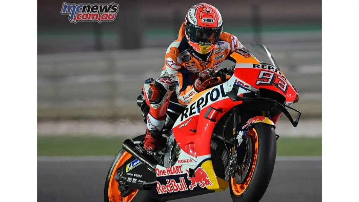 Marc Marquez absen di MotoGP Le Mans dan Catalunya 2026 usai cedera serius pada kaki kanan akibat crash horor sprint race. (Pinterest) 