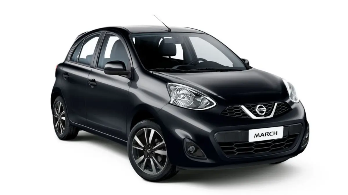 Nissan March hemat BBM kembali diburu. City car Rp100 jutaan ini punya fitur lengkap dan handling lincah. (Pinterest)