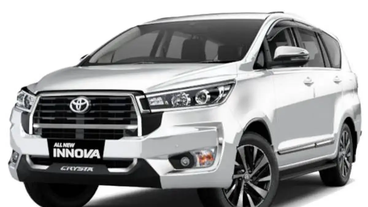 Toyota Innova Diesel vs Pajero Sport Exceed bekas, simak perbandingan mesin, fitur, kenyamanan, dan konsumsi BBM-nya.