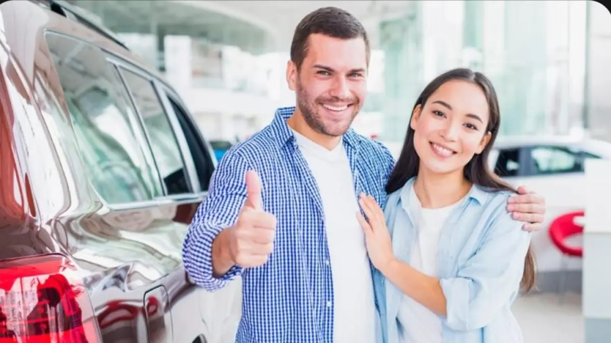 Mobil bekas murah di RK Mobil ramai diburu, BMW, X-Trail hingga Grand Livina dijual mulai Rp14 juta.(freepik.com)