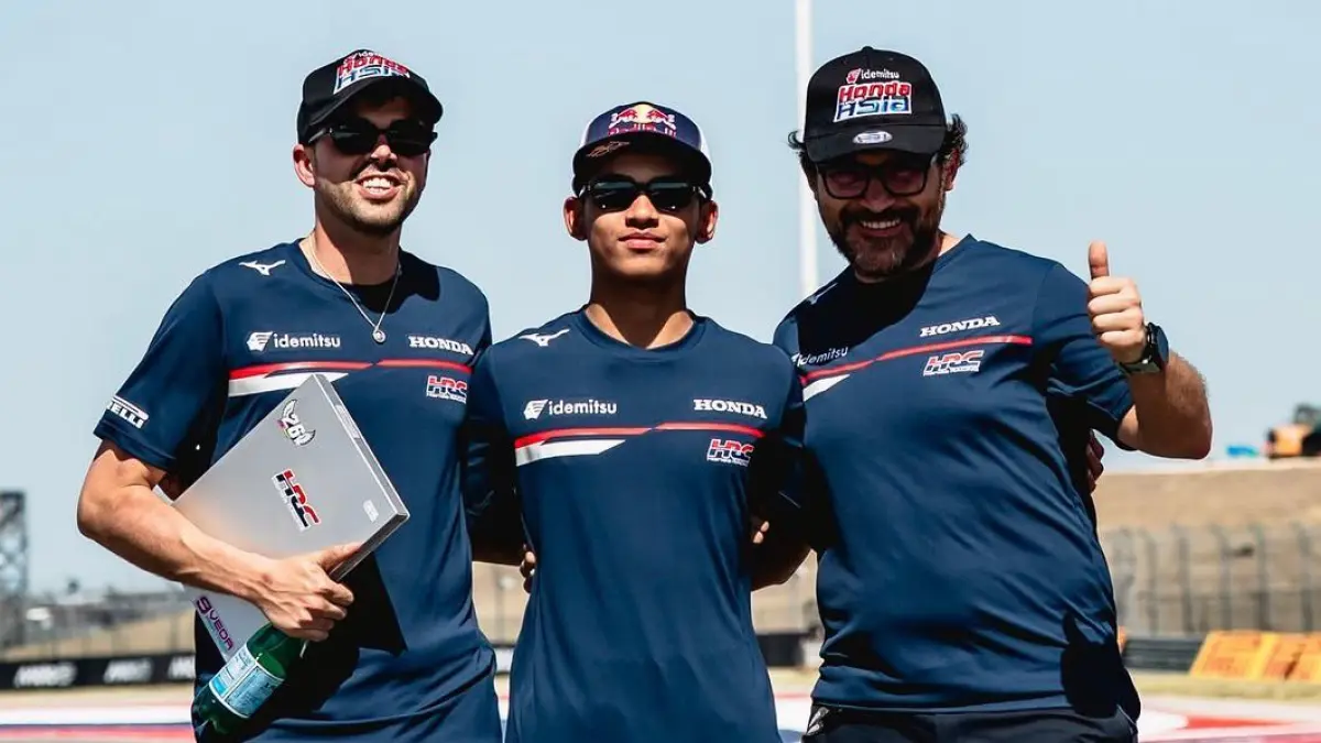 Feda Ega Pratama sukses mengguncang Moto3 Eropa. Pembalap Indonesia ini curi sorotan media dan bikin rival mulai tertekan.