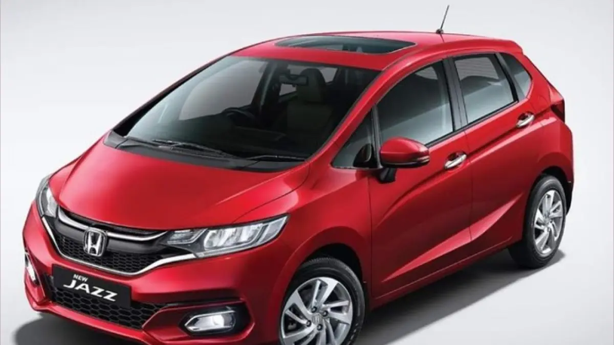 Honda Jazz hadir dengan desain modern, fitur hybrid irit, dan kabin lega yang kembali menarik perhatian. (PINTEREST)