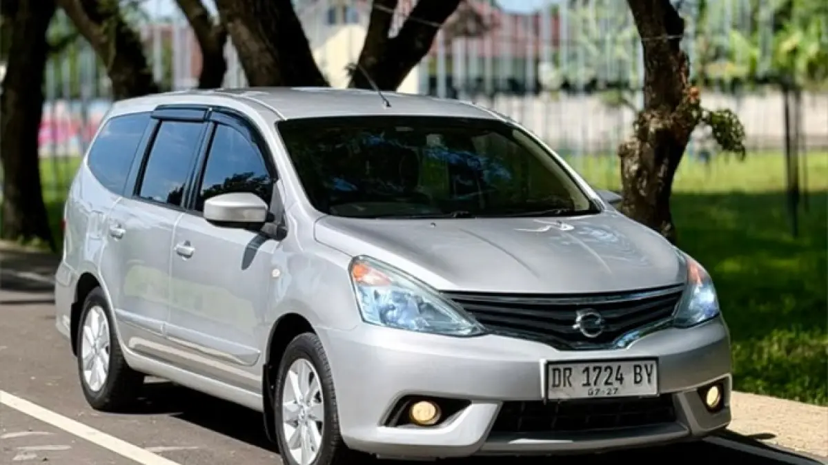 Nissan Livina murah jadi pilihan MPV nyaman dengan fitur lengkap dan harga bekas yang makin terjangkau. (PINTEREST)