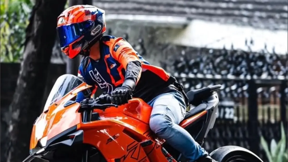 Top speed Moto3 ternyata bisa tembus lebih dari 240 km/jam, termasuk catatan impresif Veda Ega Pratama. (PINTEREST)