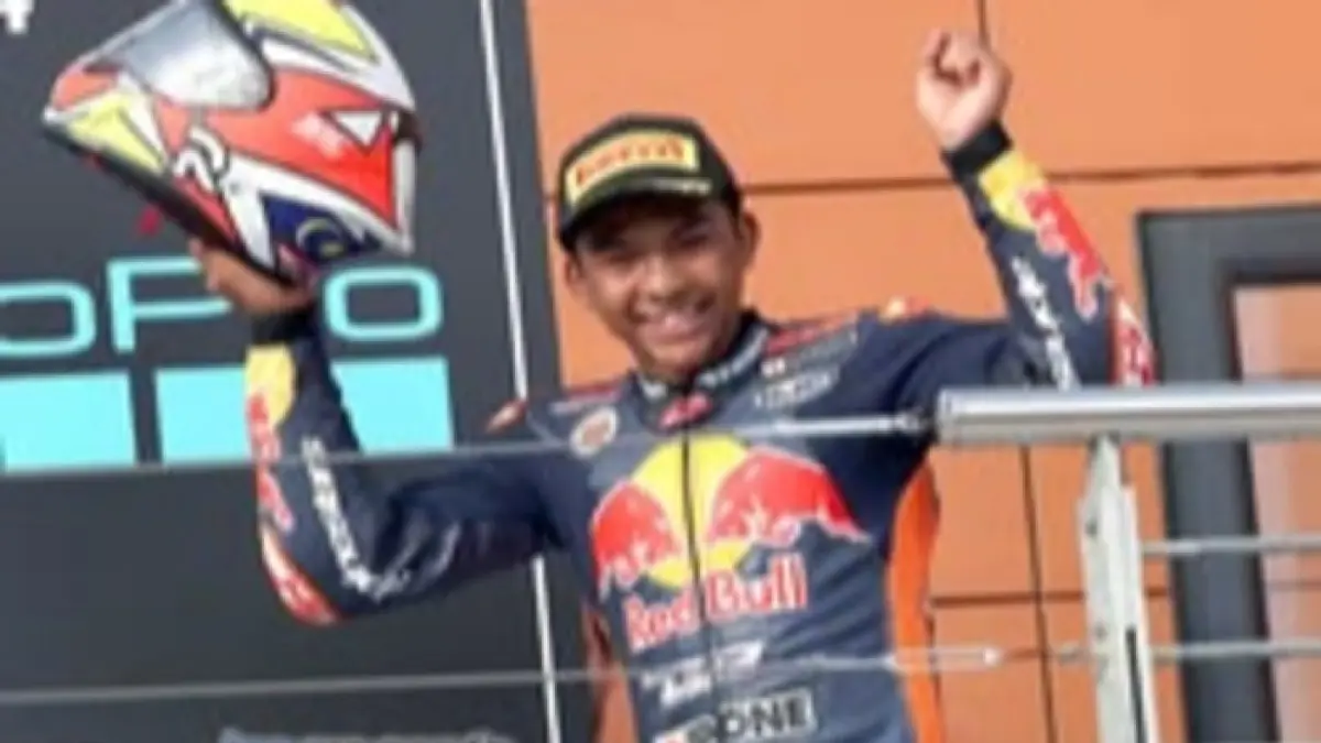 Feda Ega Pratama Moto3 GP Catalunya 2026 start P20 siap rebut podium dengan strategi agresif dan optimisme tinggi.