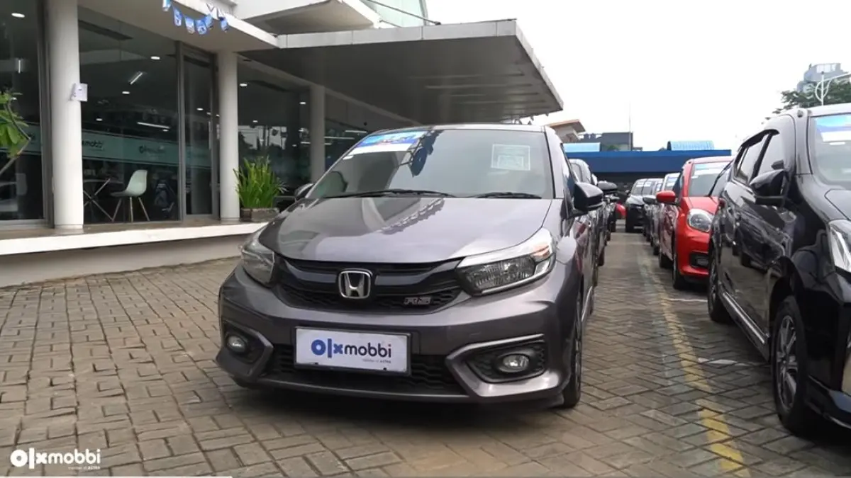 Kelebihan dan kekurangan Toyota Yaris setelah dipakai 7 tahun. Hatchback sporty, minim perawatan, tapi radius putarnya besar.
( screenshot youtube )