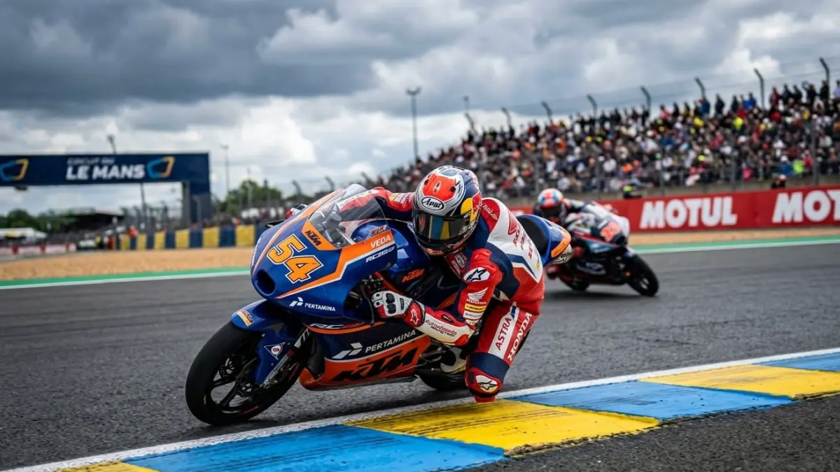 Veda Ega Pratama Moto3 Le Mans tampil menjanjikan di Prancis. Simak kiprah rider muda Indonesia yang makin matang.
