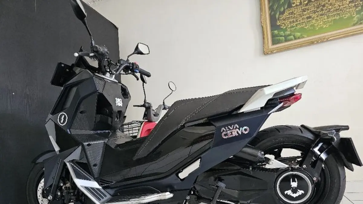 Motor listrik Alva Cervo sukses touring Jakarta-Bandung 170 km lewat jalur Puncak tanpa kendala, performanya bikin terkejut. (Pinterest. com)