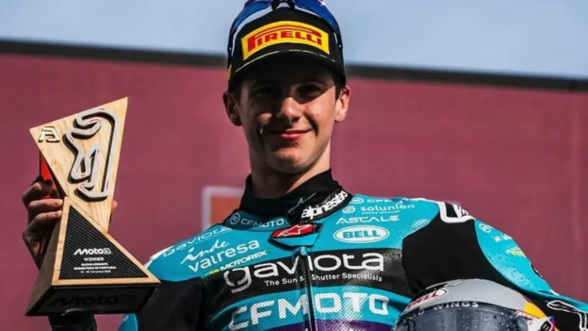 Hasil Moto3 Catalunya 2026 dimenangkan Maximo Quilles, sementara Feda Pratama sukses masuk lima besar klasemen Moto3. (Pinterest)