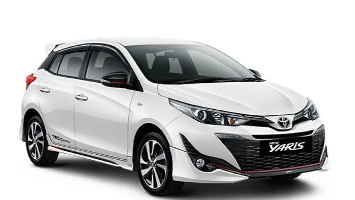 Mobil murah paling irit BBM 2026 seperti Honda Brio Satya, Daihatsu Ayla, dan Suzuki Ignis konsumsi bensinnya tembus 22 km/l.(Pinterest) 