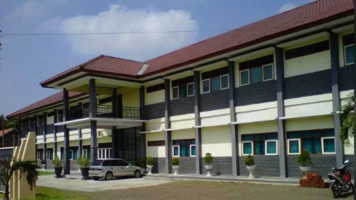 PPDB Jatim 2026 resmi dibuka! Simak rincian dokumen wajib unggah dan daftar jalur tanpa berkas untuk SMA/SMK Negeri agar lolos verifikasi. (Google)